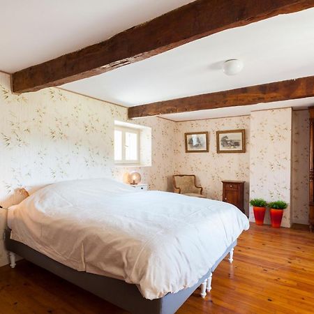 B&B Aux Petits Lardons Trie-sur-Baise Екстериор снимка