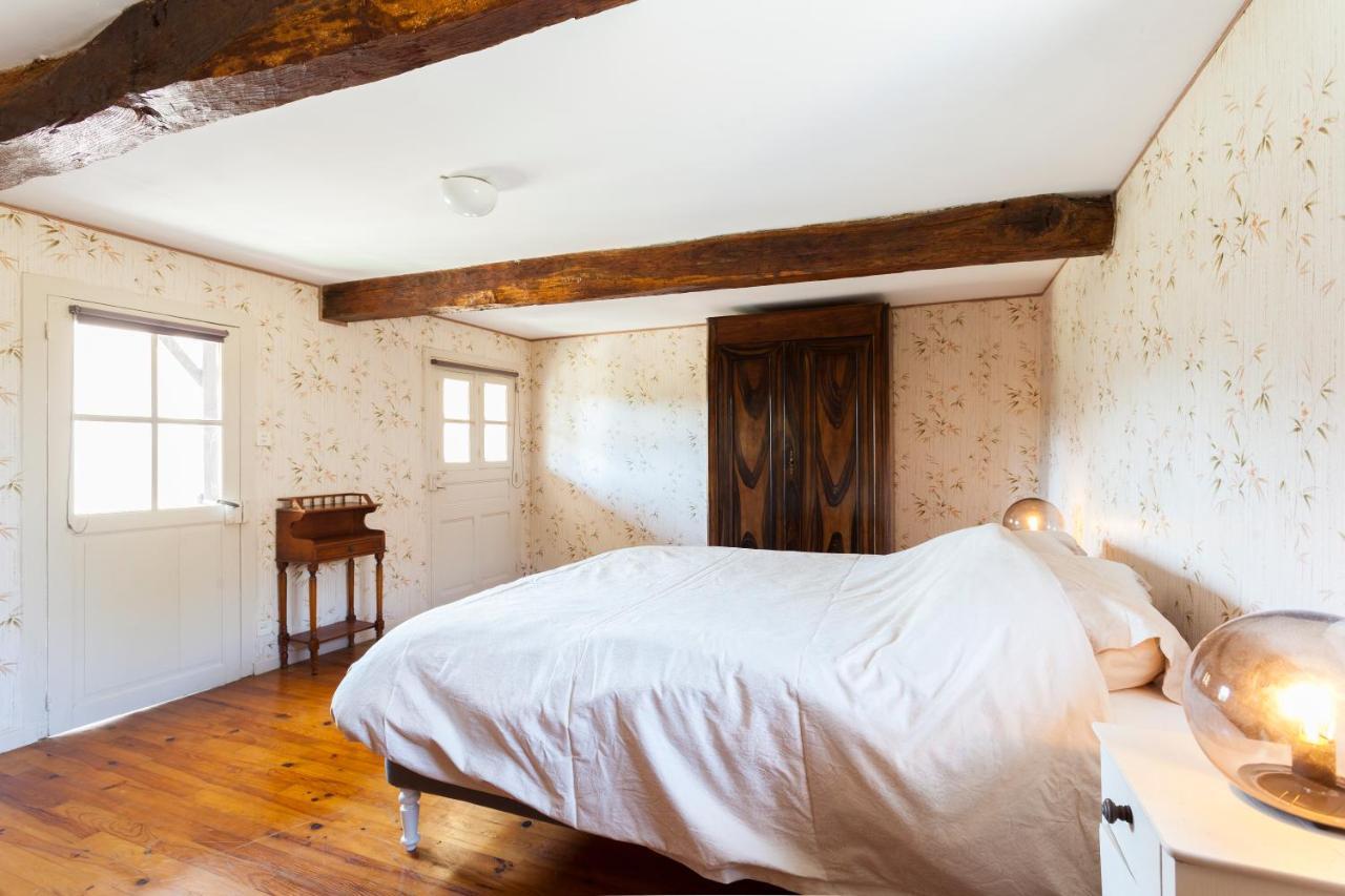 B&B Aux Petits Lardons Trie-sur-Baise Екстериор снимка