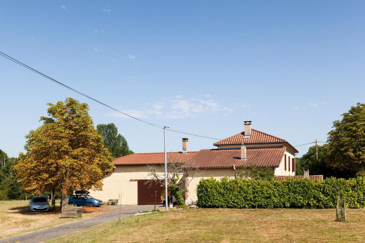 B&B Aux Petits Lardons Trie-sur-Baise Екстериор снимка